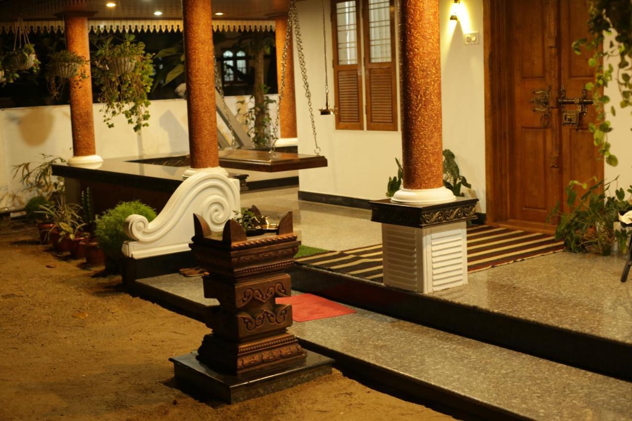 Mi Casa Tu Casa Homestay Kochi Exterior foto