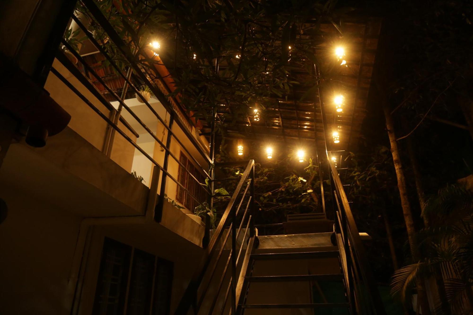 Mi Casa Tu Casa Homestay Kochi Exterior foto