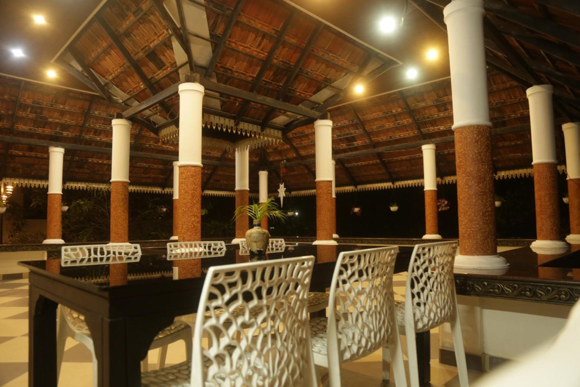 Mi Casa Tu Casa Homestay Kochi Exterior foto